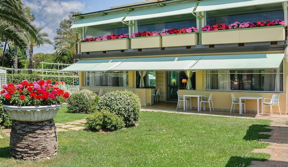 Hotel Siesta Lido di Camaiore Dış mekan fotoğraf